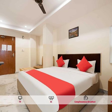Oyo 69511 Hotel Sea E Pearl 维沙卡帕特南 外观 照片