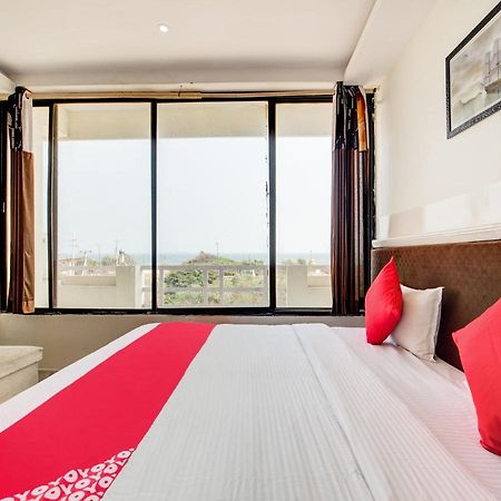 Oyo 69511 Hotel Sea E Pearl 维沙卡帕特南 外观 照片