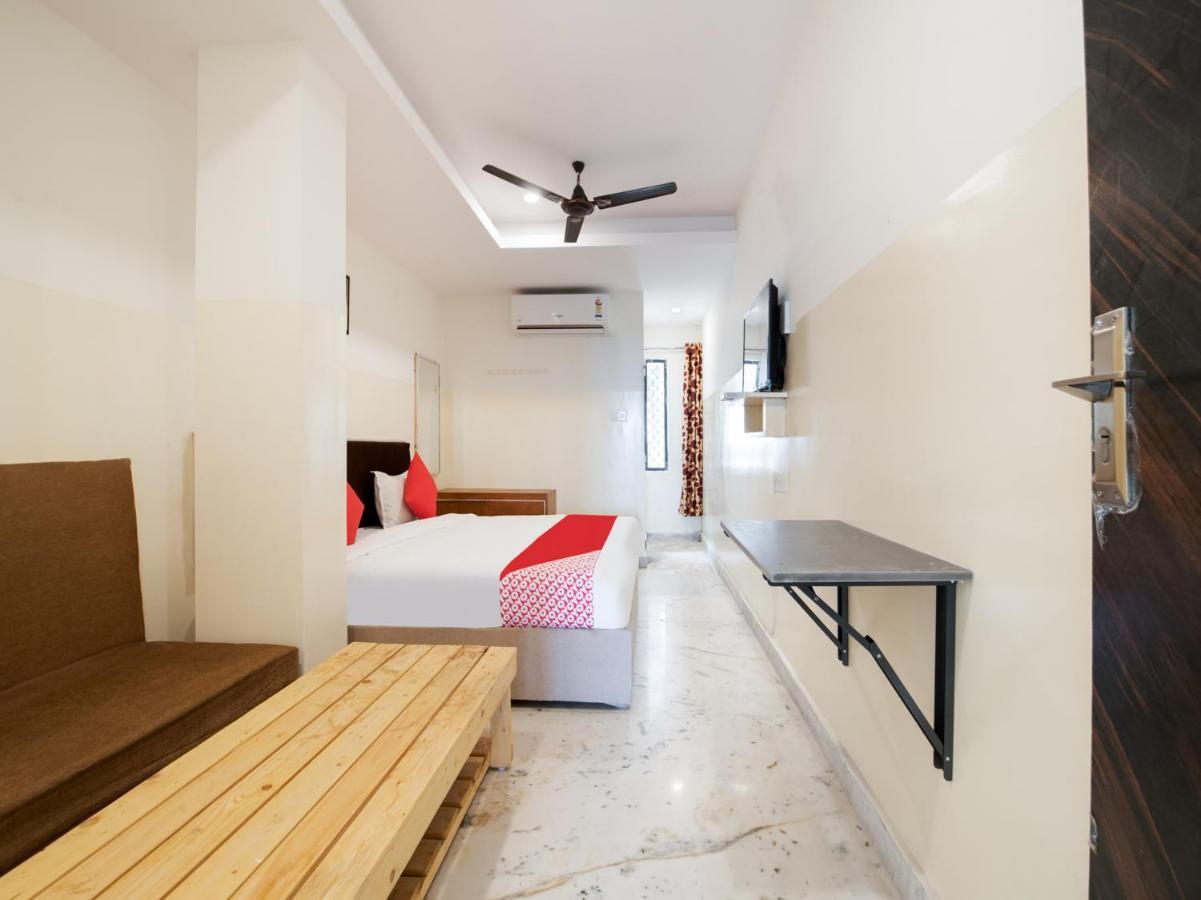 Oyo 69511 Hotel Sea E Pearl 维沙卡帕特南 外观 照片